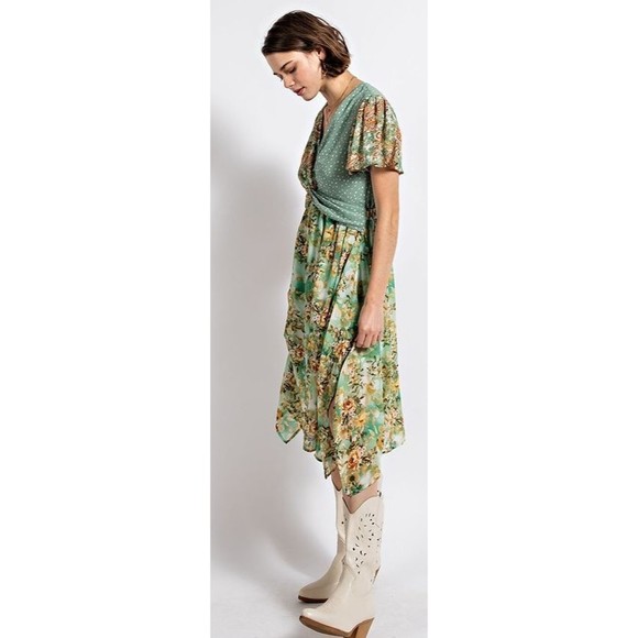 New Gigio Size M L Green Floral Dot Print Twist Waist Asymmetrical Dress - Picture 5 of 6